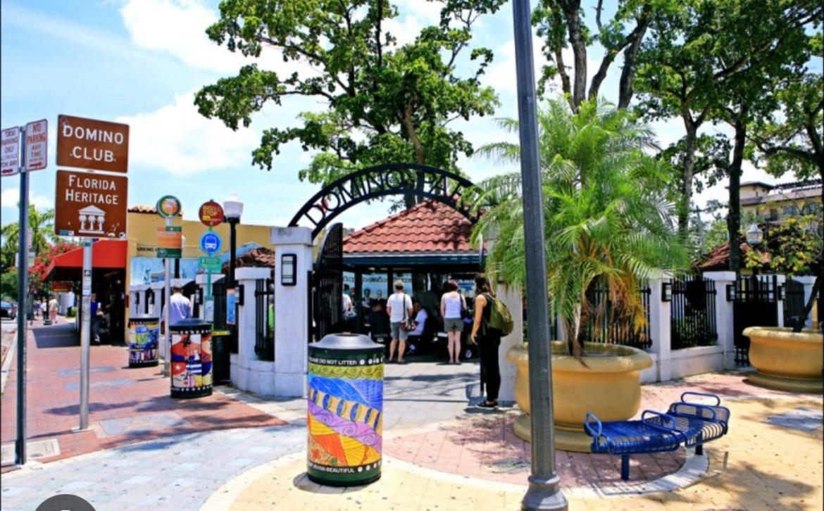 بيت شباب Little Havana ميامي المظهر الخارجي الصورة